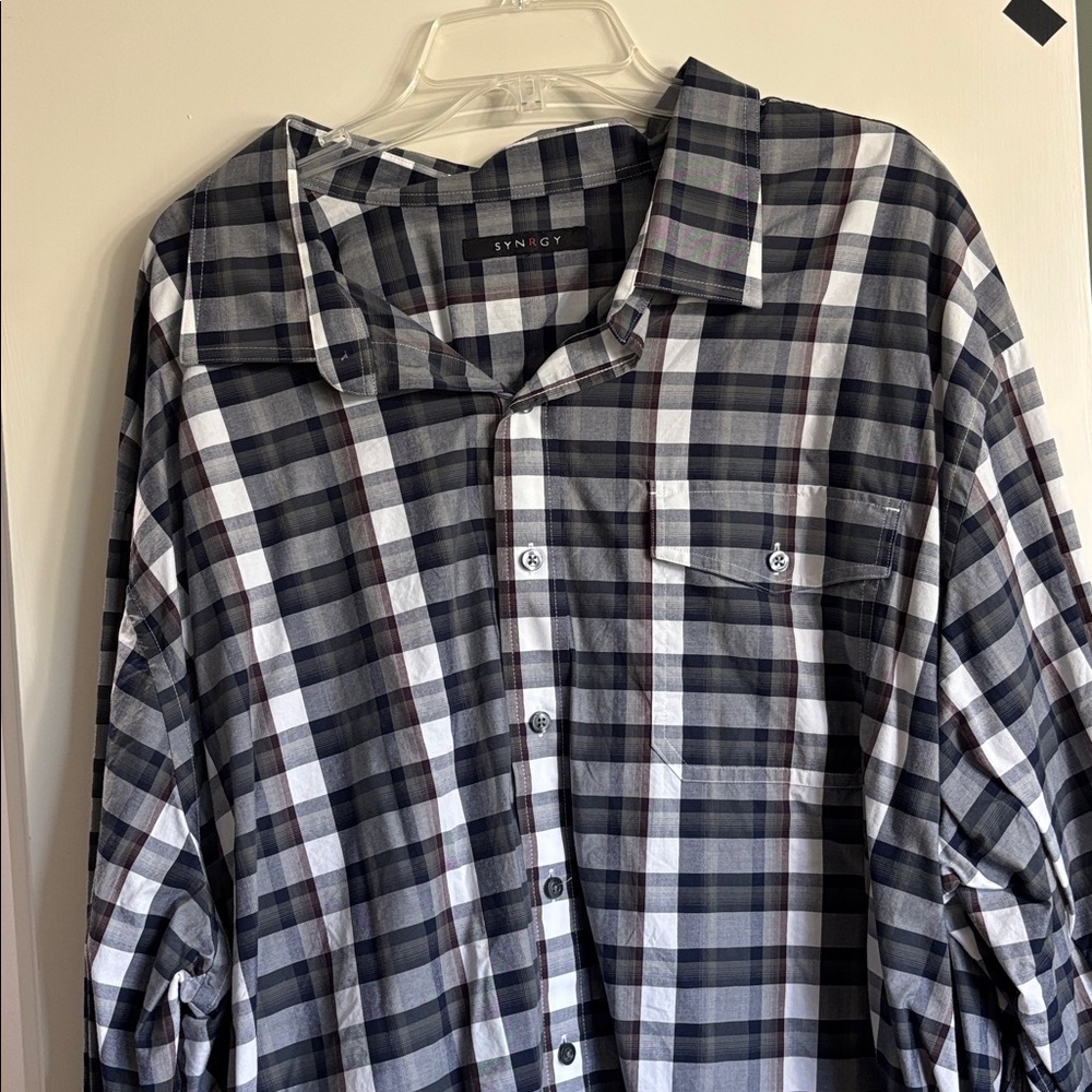Synergy Men's Black and White Plaid Casual Button Down Shirt